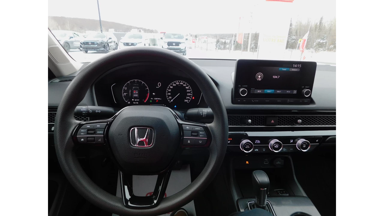 2022 Honda Civic LX Image principale