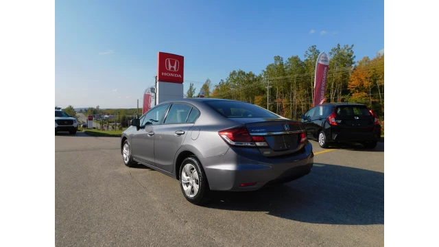 Honda Civic LX 2015