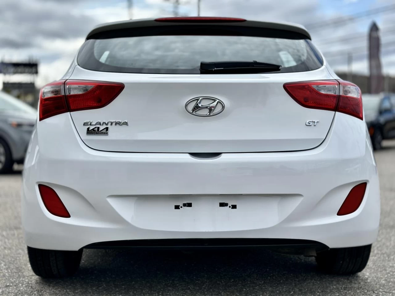 2016 Hyundai Elantra GT 5dr HB Man GLS Image principale